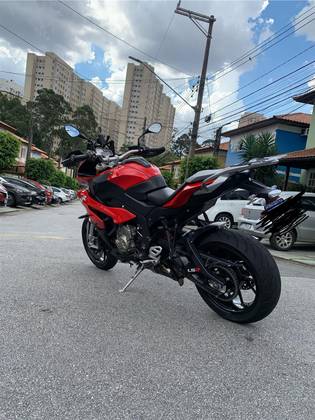 BMW S 1000 XR BMW S 1000 XR